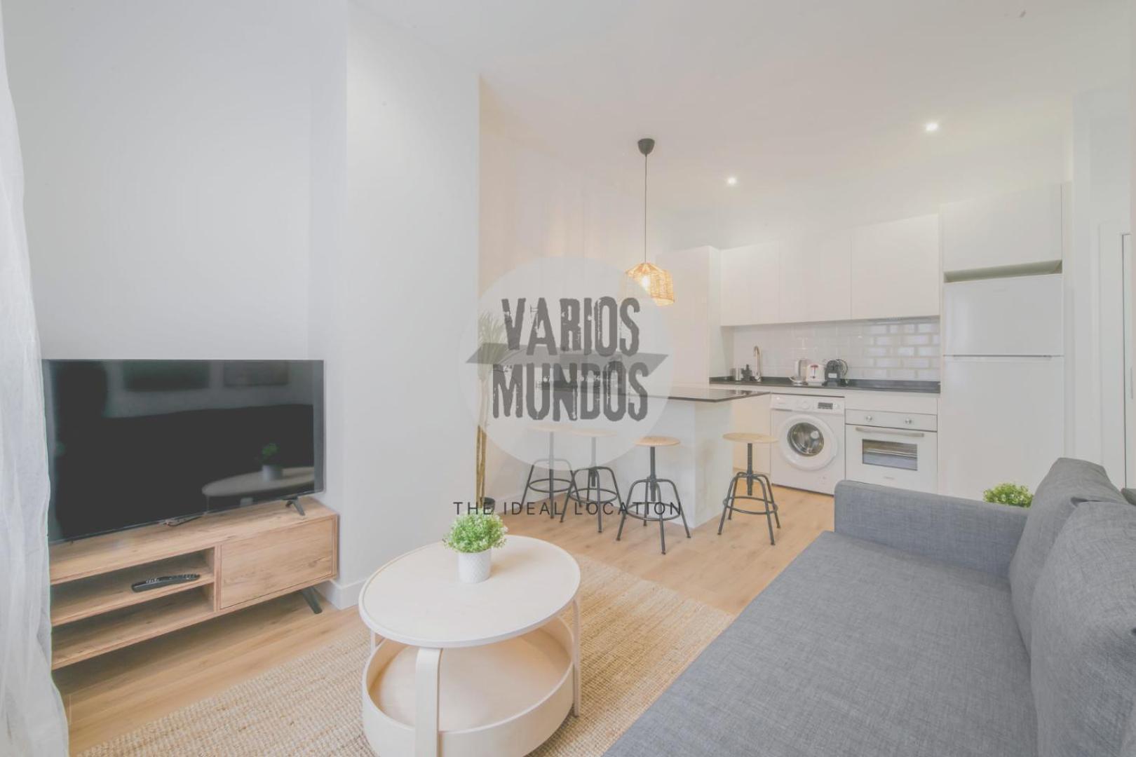 Estilo Con Parking 4, Vive La Latina * Madrid